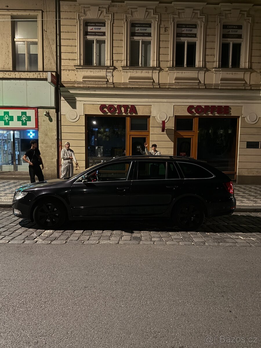 Škoda Superb II Combi 2.0 TDI - 4