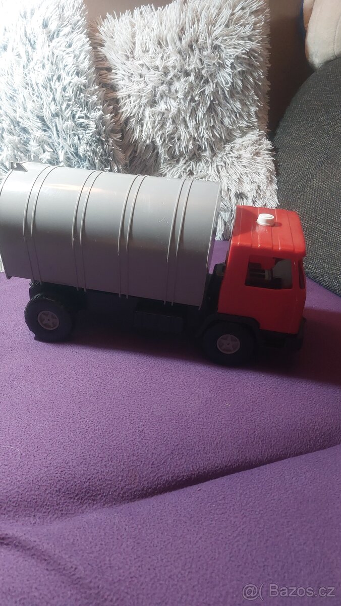 Auto popeláři - 4