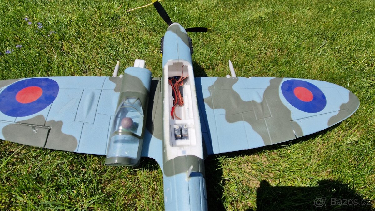 Rc model Spitfire - 4