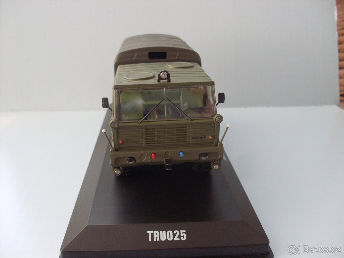 Model TATRA 813 8x8 KOLOS 1:43-zelená - 4