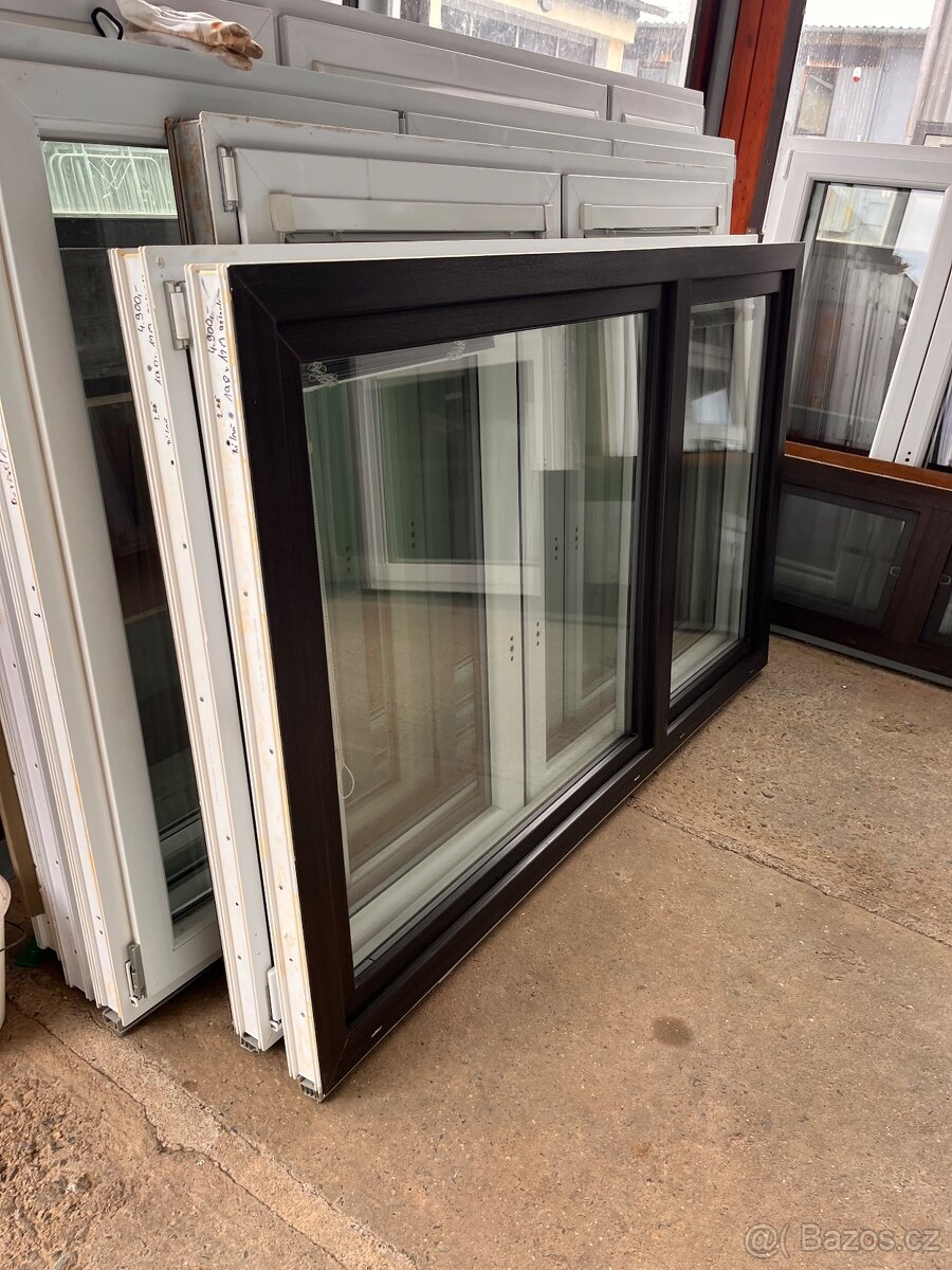 PLASTOVÉ DVOUKŘÍDLÉ OKNA 198x120 BÍLÁ/OŘECH-PLZEŇ - 4