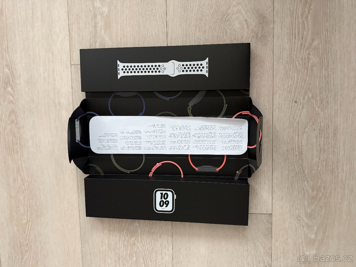 Apple Watch Nike SE 44mm 2020 - 4