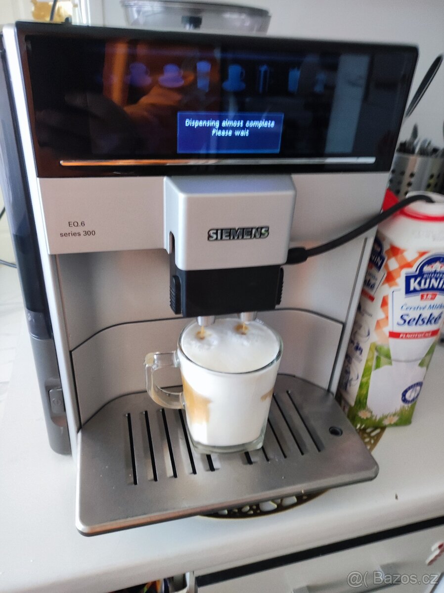Kávovary Jura, Siemens a DeLonghi - 4