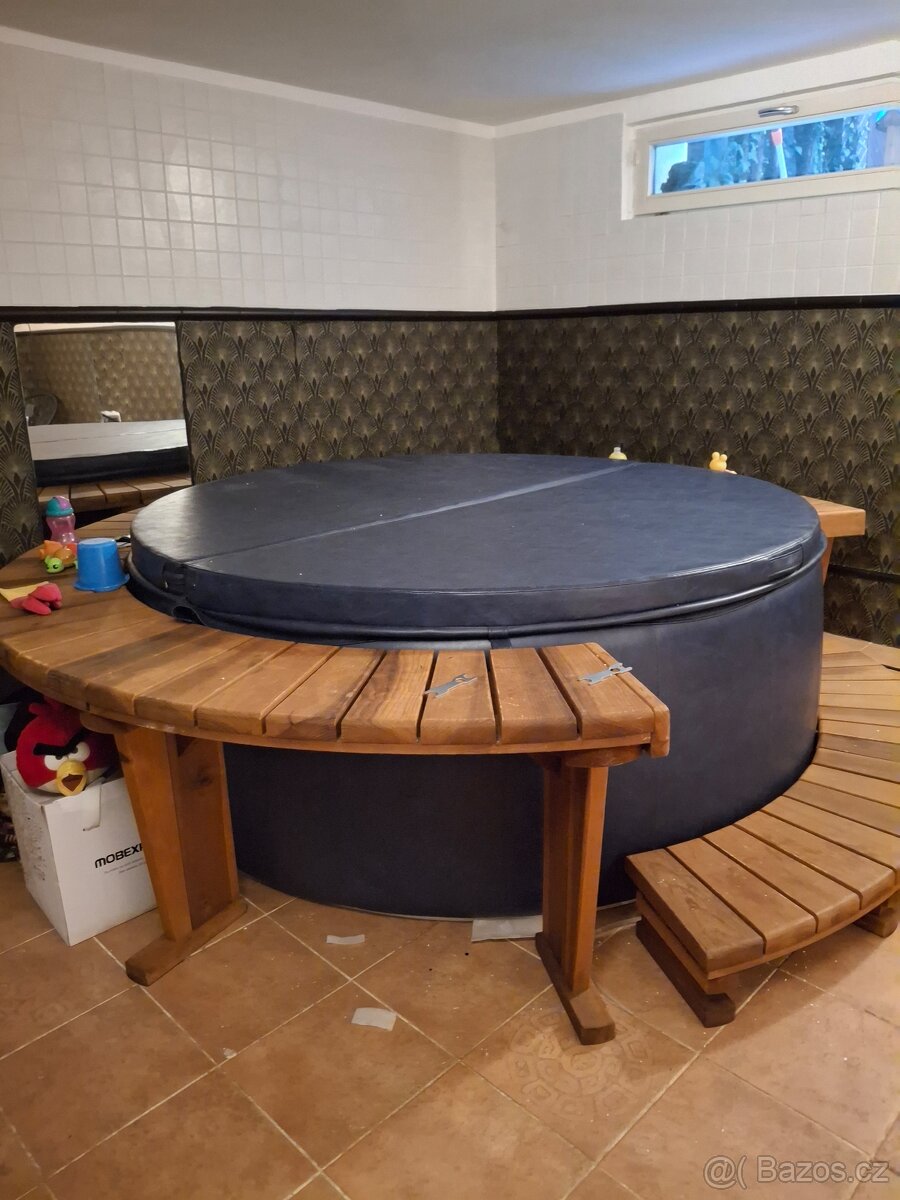 venkovní vířivka softub - 4