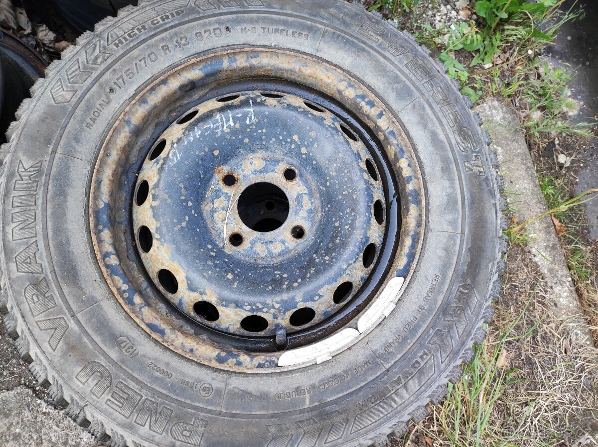 Kola z Renault Kango I. 175/70/13 - 4