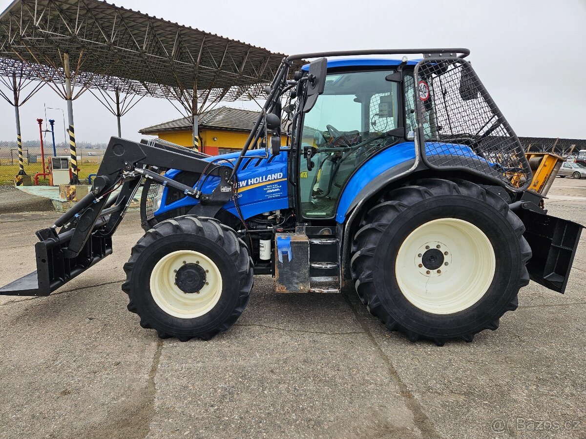 NEW HOLLAND T5.100 s lesní nástavbou - 4