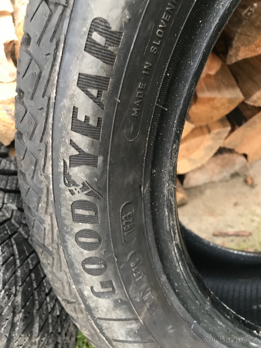 Celorocni pneu 195/55/15 - 4