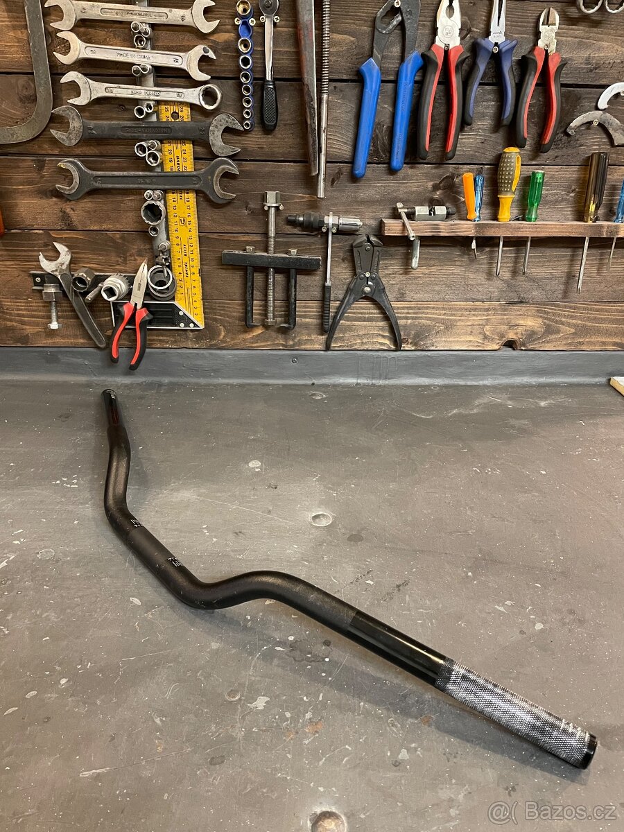 Řídítka na Scrambler - 4