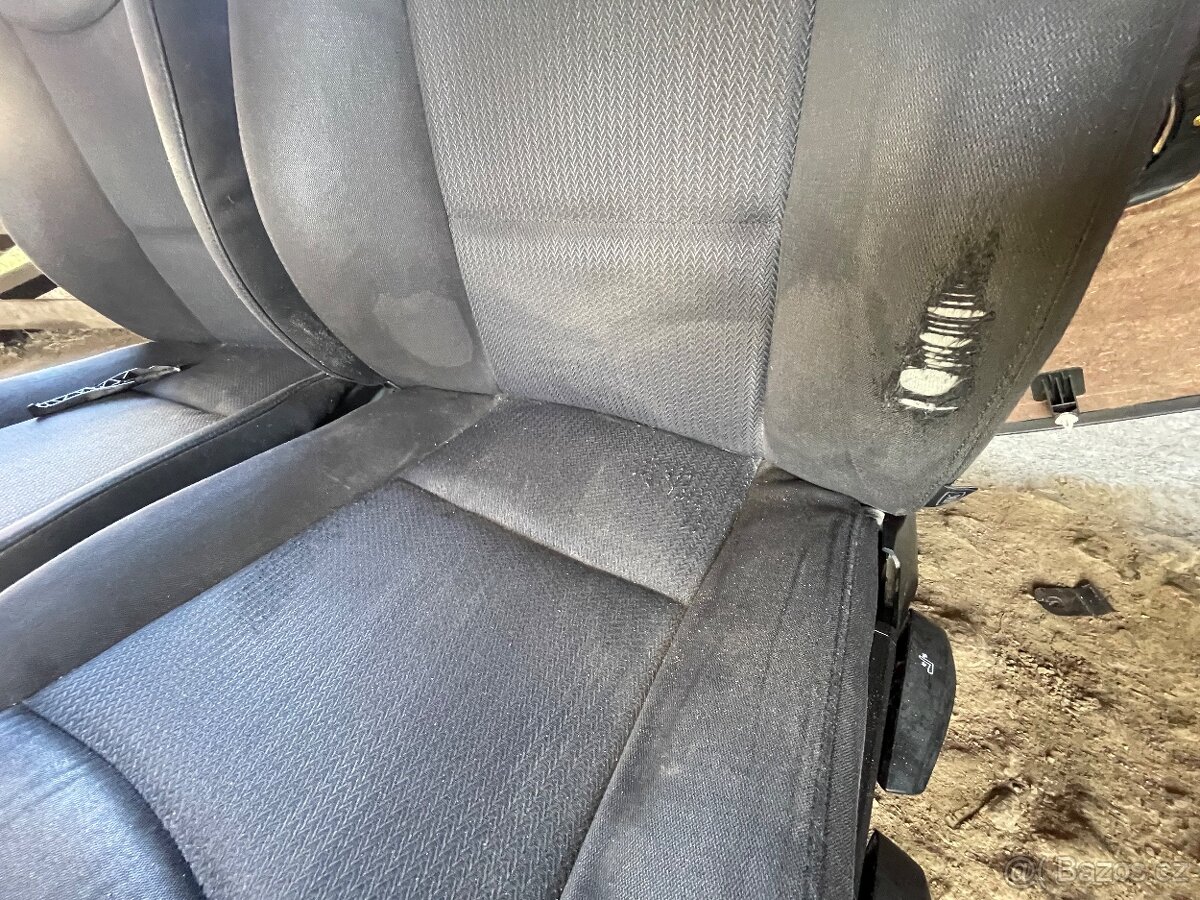 BMW e91 vyhřívaný interiér + volant - 4