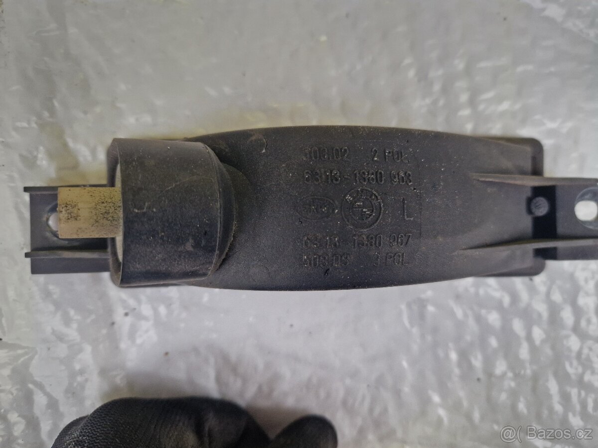 BMW e30 plast přední blinkry - 4