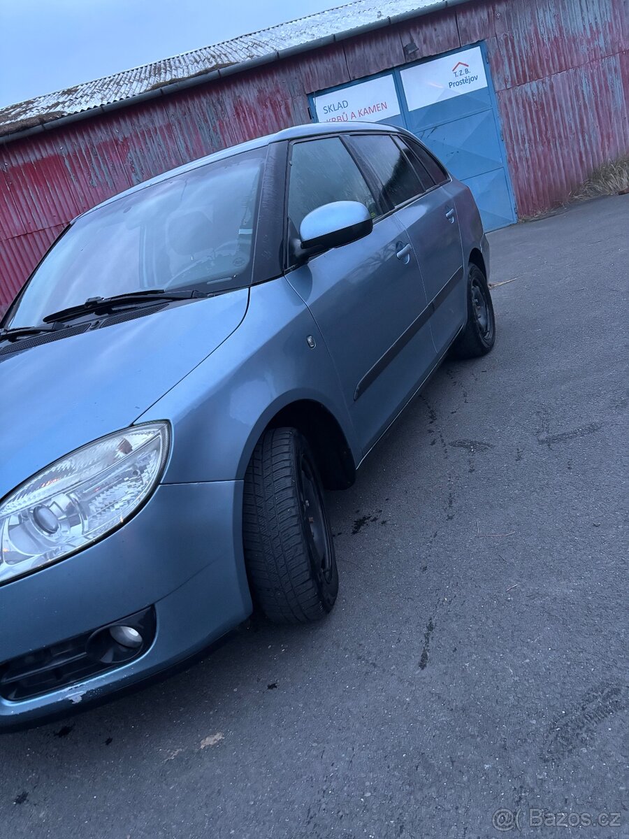 Škoda Fabie - 4