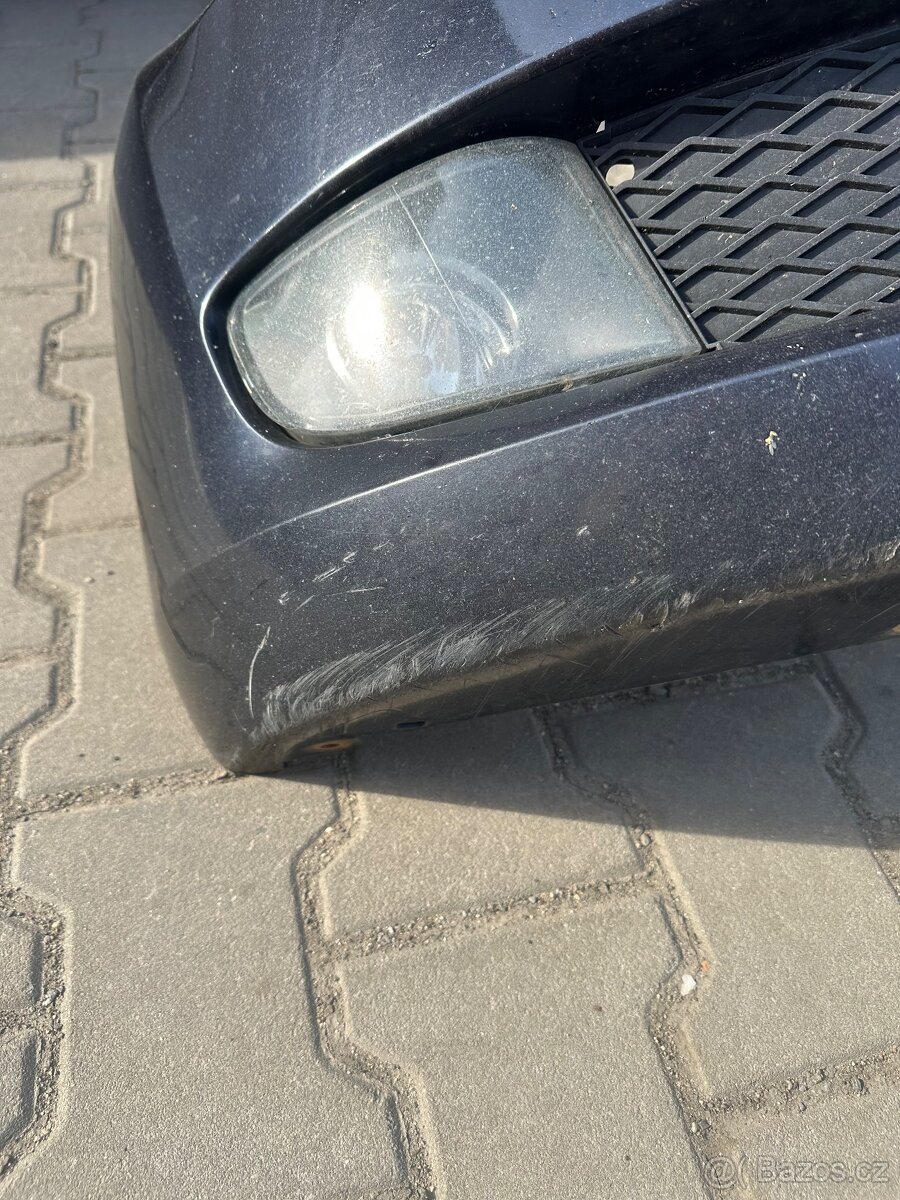BMW E92 - přední nárazník - 4