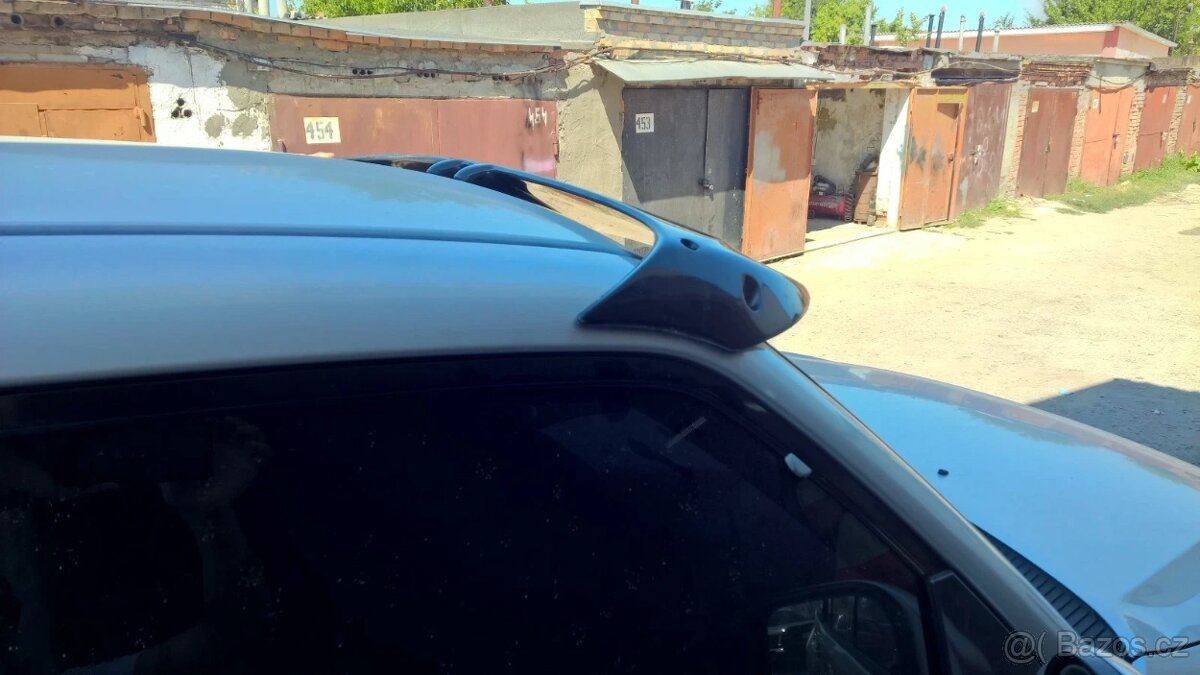 Mitsubishi Montero pajero wagon 3 windshield deflector front - 4
