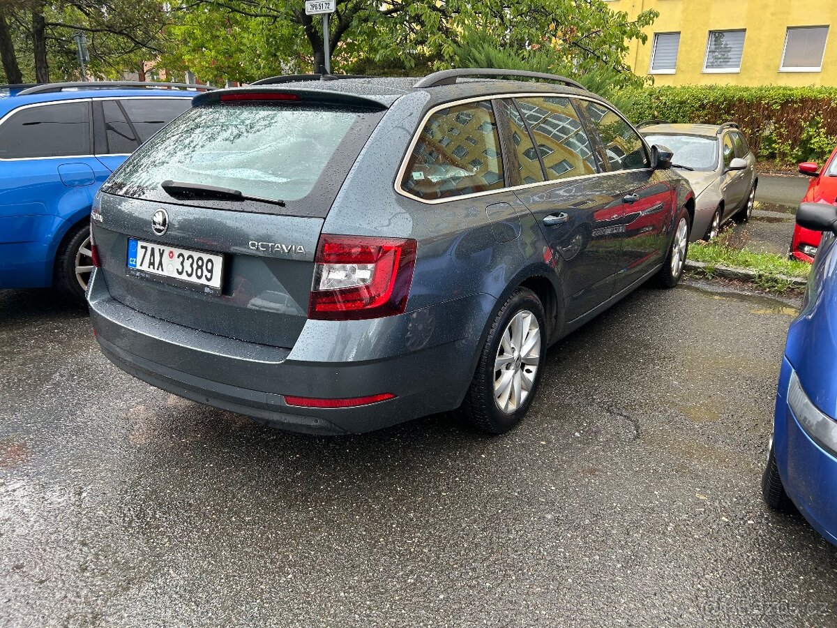 Škoda Octavia 1.6 85kw - 4