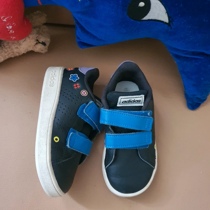 Dětské tenisky Adidas Advantage - 4