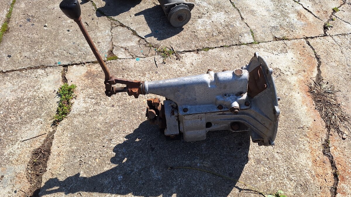 Škoda Octavia díly - 4