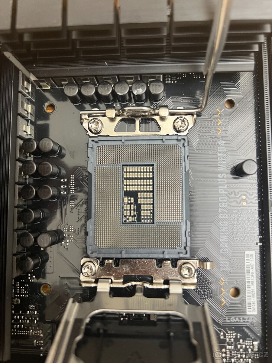 ASUS TUF GAMING B760-PLUS WIFI D4 Socket 1700,Funkční,Záruka - 4