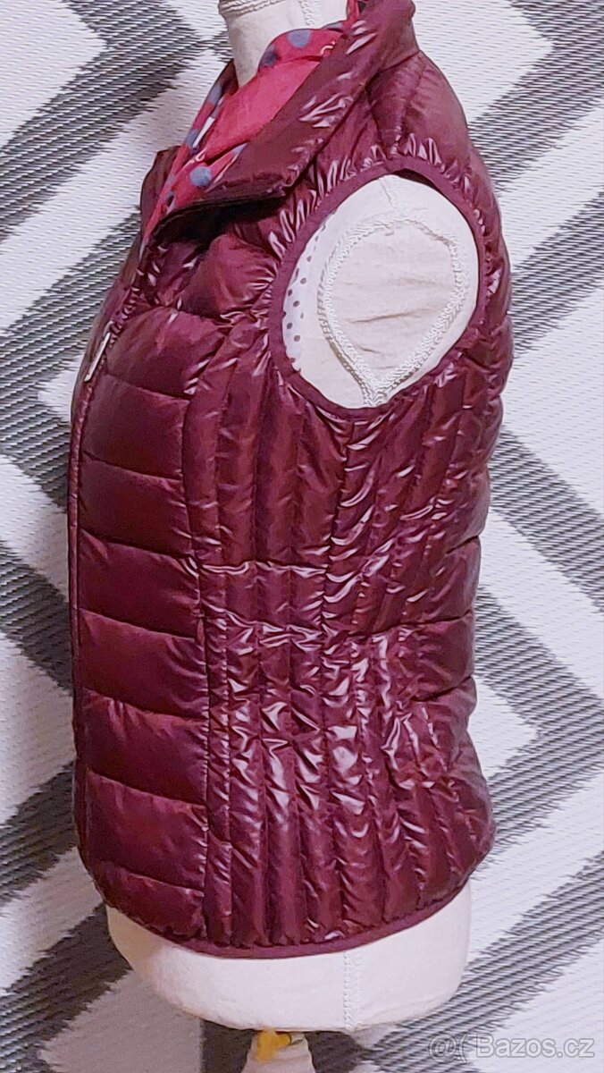 LEHOUNKÁ PÉŘOVÁ VESTA + ŠÁTEK - OBOJÍ OD S´OLIVER-vel.38 - 4