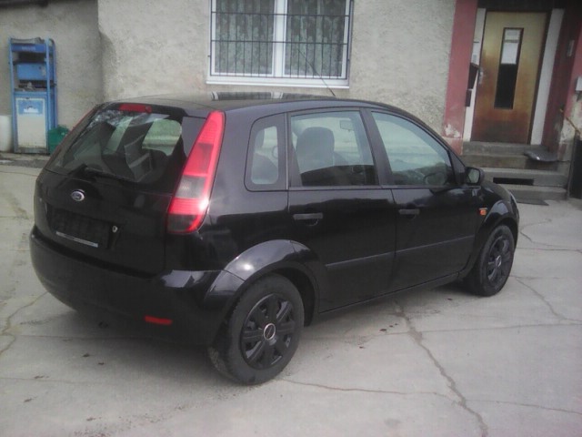 ford fiesta 1.25 ,51kw,r.v.7/03,162000km. - 4