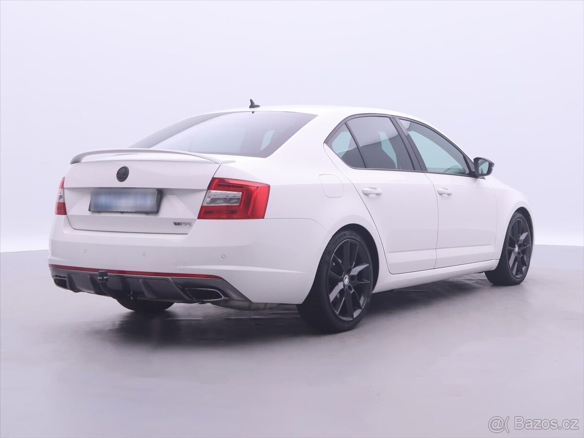 Škoda Octavia 2,0 TSI RS 162kW DSG Challenge (2015) - 4