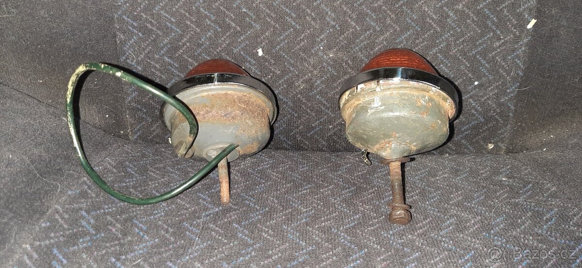 ŠKODA 445,440,Spartak, Š1200, 1201 přední blinkry úlky - 4