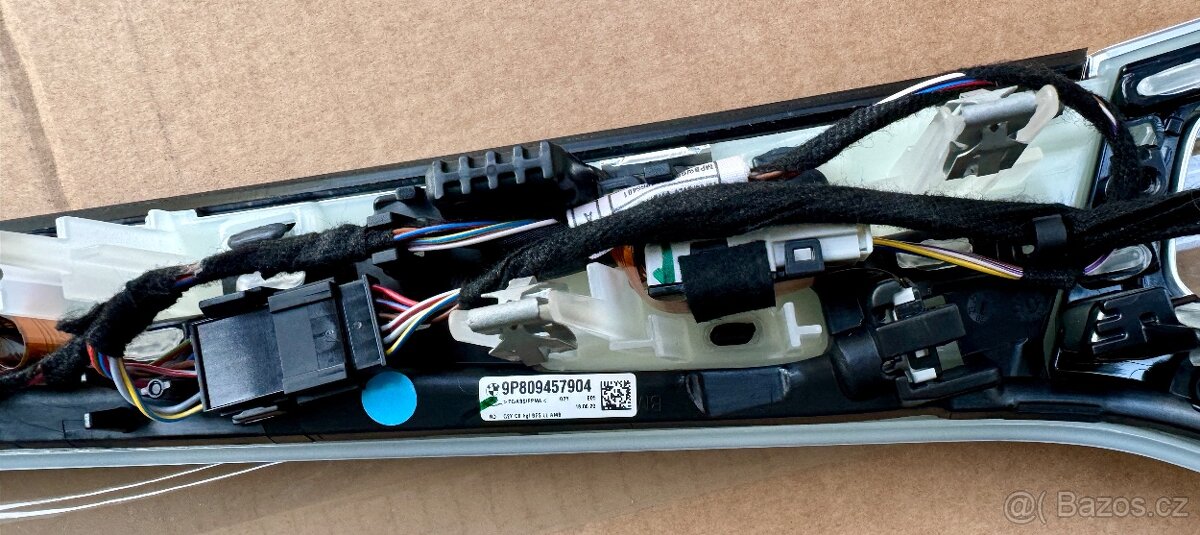 interiérová lšta karbo BMW řady 3 a 4 - 4