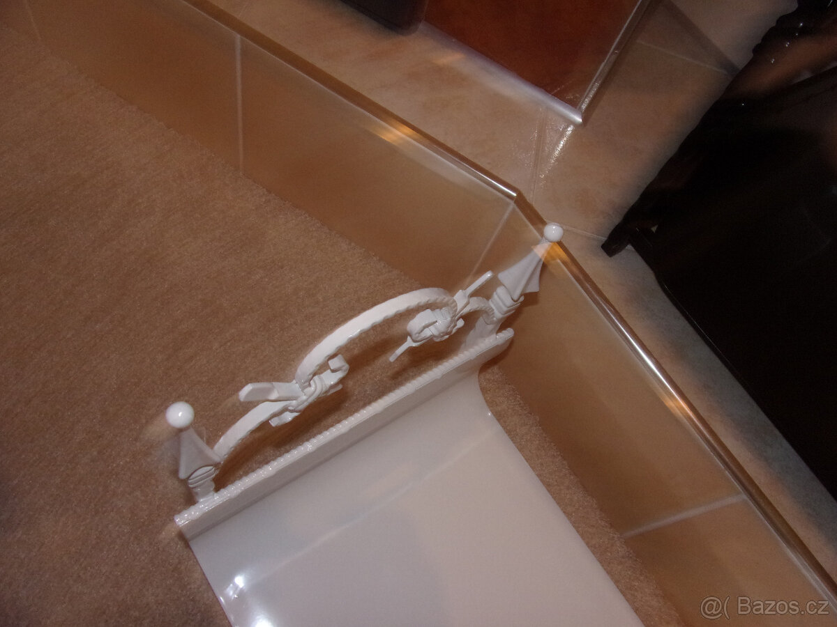 koš na dřevo - zásobník - 4