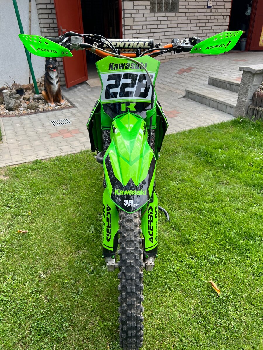 Kawasaki KXF 450 – výborný stav, připravená na sezónu - 4