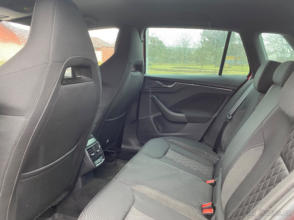 ŠKODA KAMIQ 1,5 TSI - interiér SPORT LINE - 4