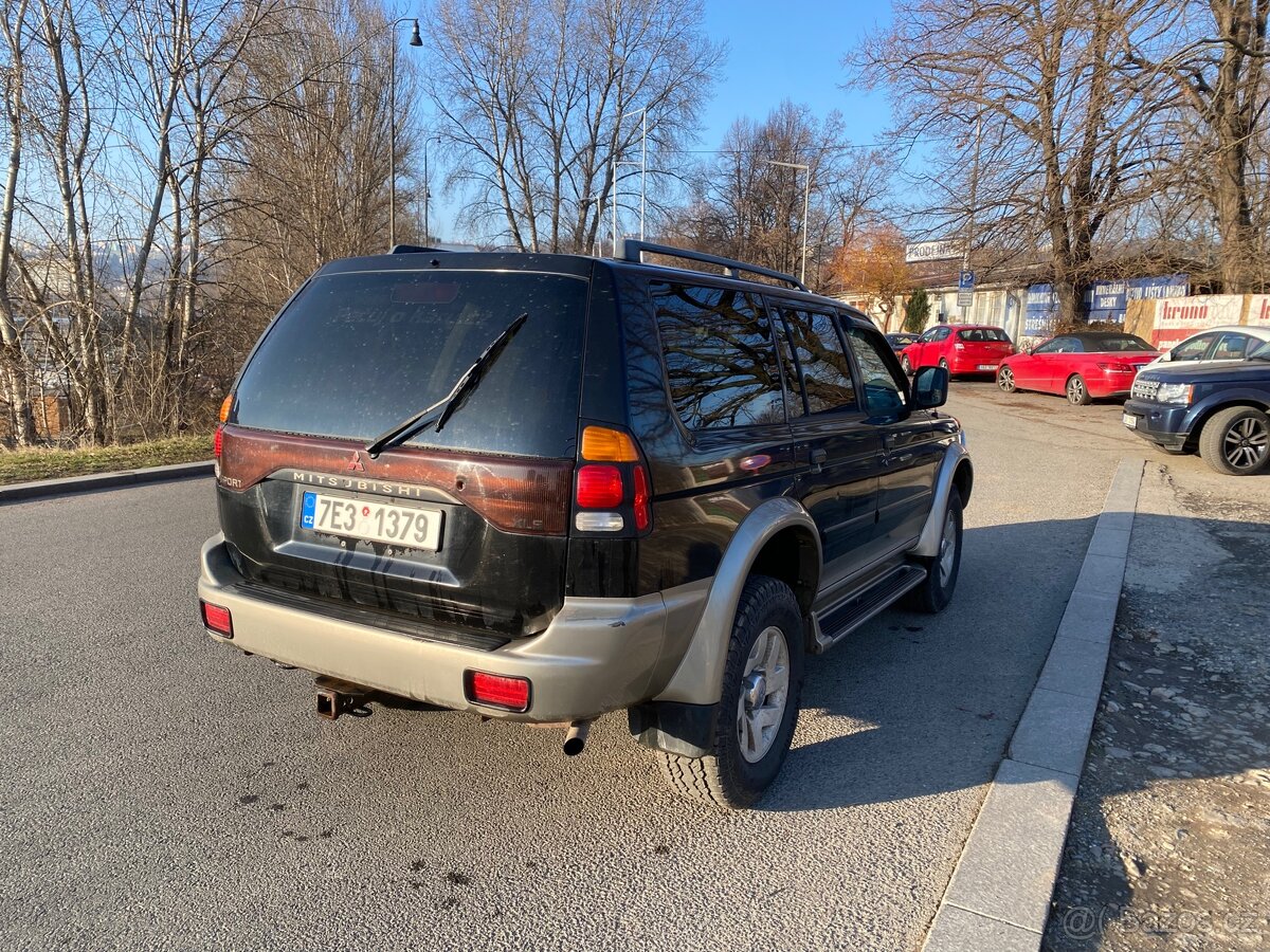Mitsubishi Pajero sport - 4