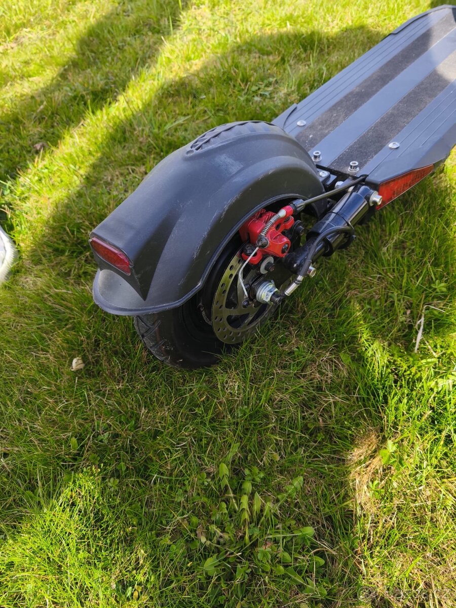 Elektrická koloběžka W-TEC - 4