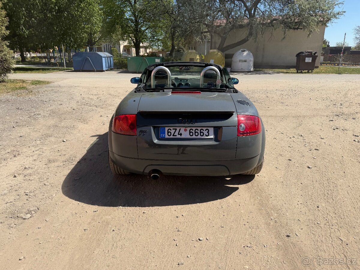 Audi TT Cabrio - 4
