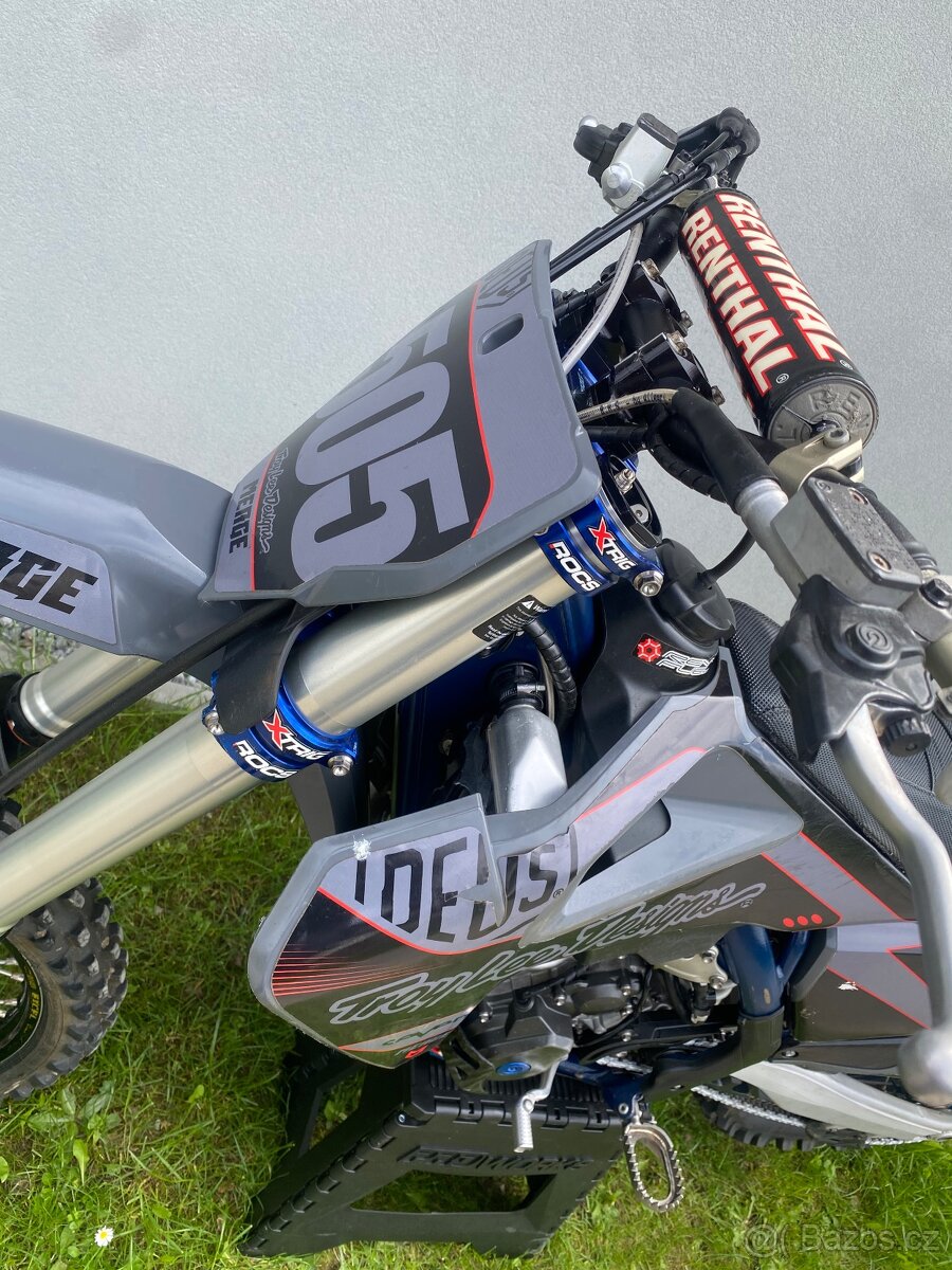 HUSQVARNA FC 250 USA