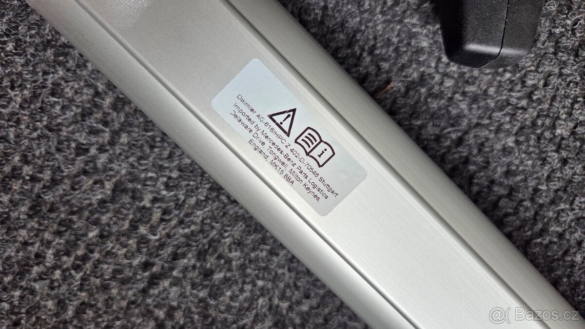 Mercedes-Benz V447 originální příčníky, příčné nosiče - 4