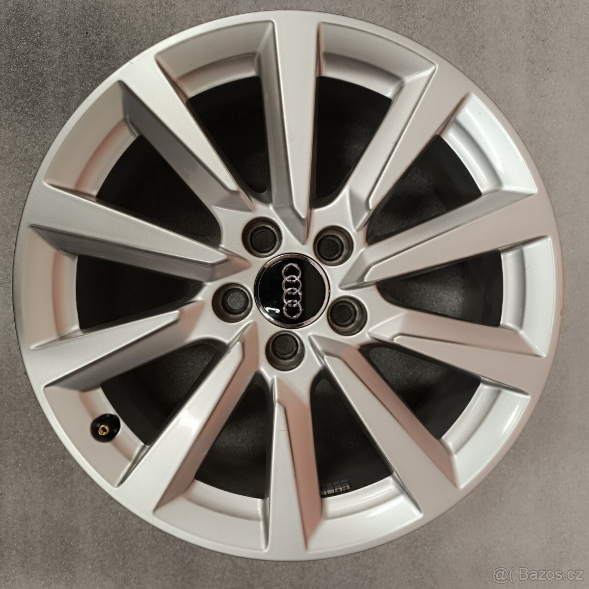 Originální alu kola Audi A1 6,5Jx16, 5x100, ET40 - 4