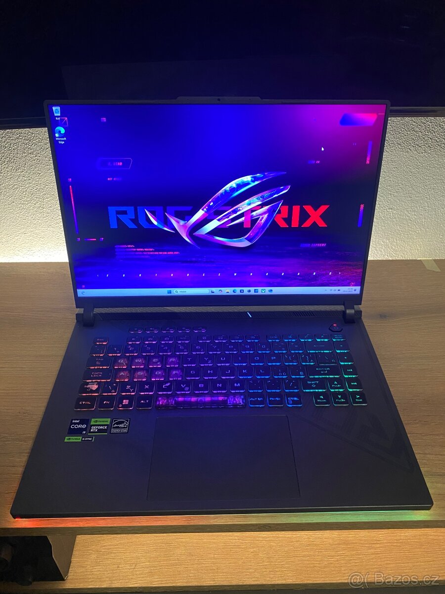 Asus G614JI-N4089W - 4