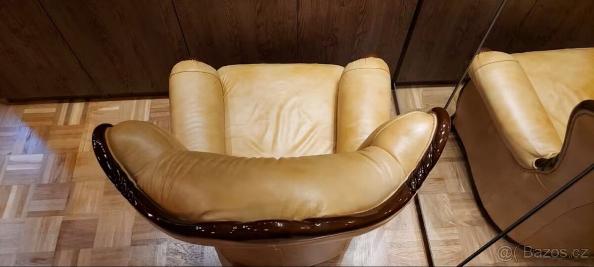 Křeslo kožené - kůže a masivní dřevo, pěkný stav - 4