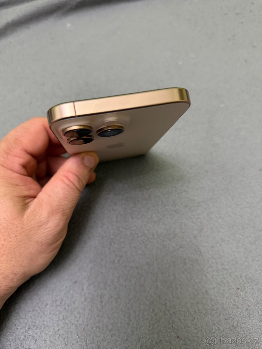 Prodam iphone 16 pro max 256gb zlatý - 4