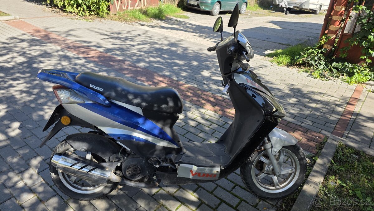 Skútr Yuki 50 - 4