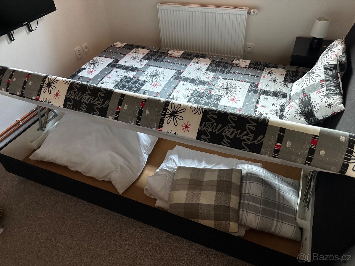 Prodám postel s úložným prostorem - 4
