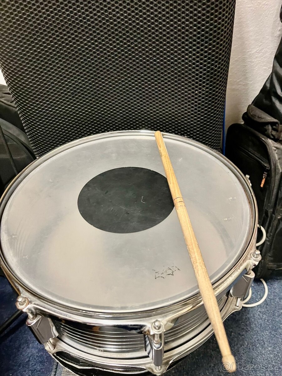 Buben na fandění - 4