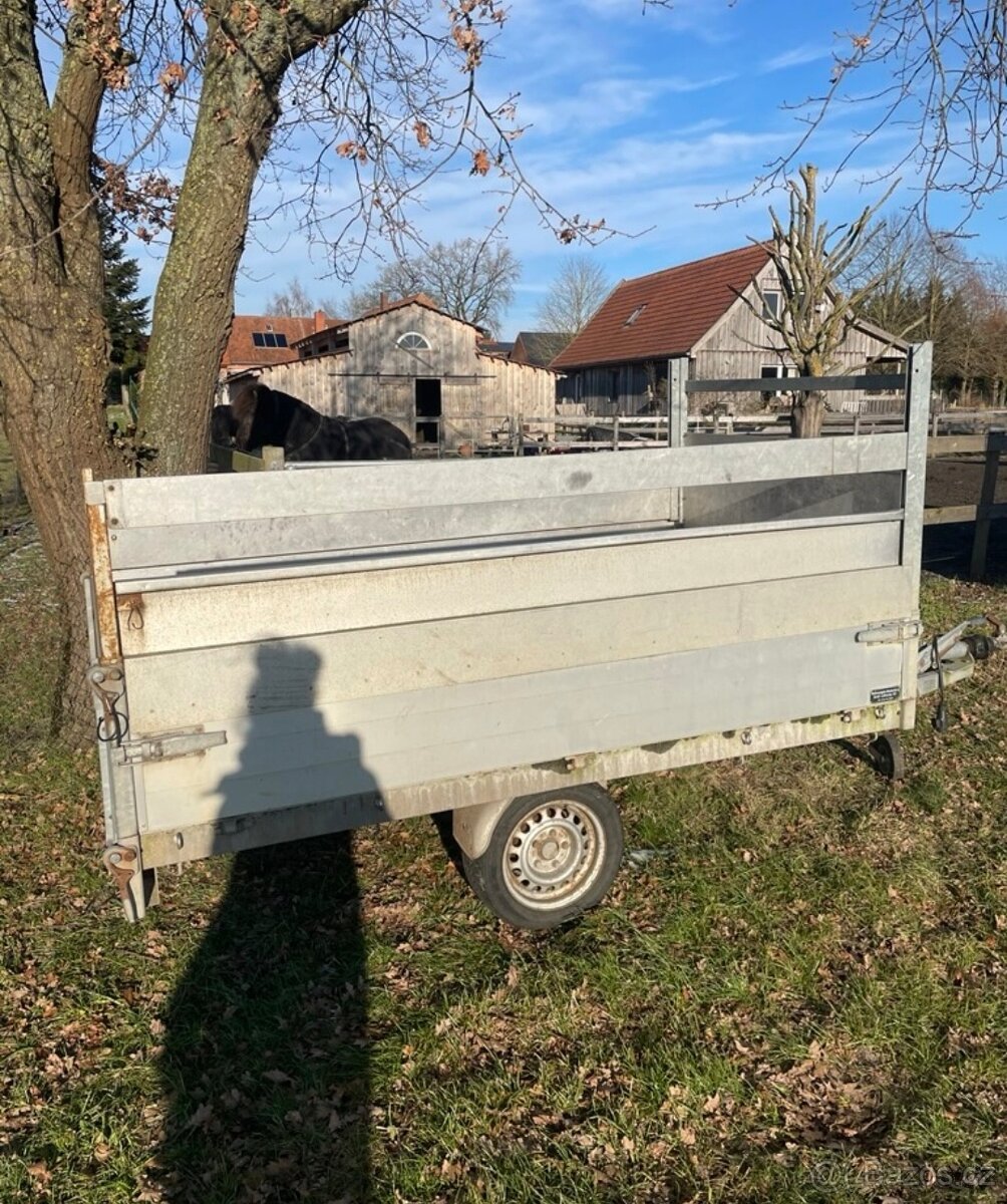 1500kg bržděný přívěs - 4