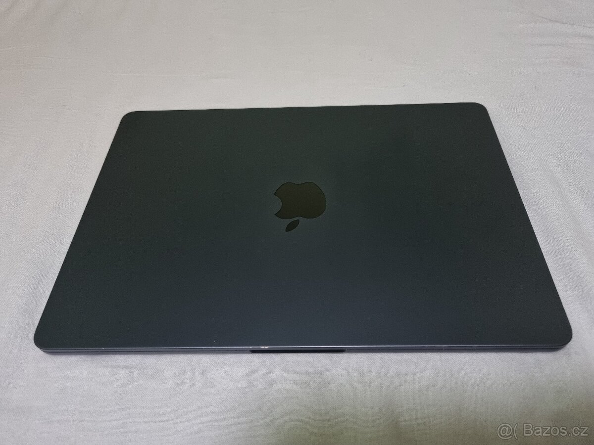 Apple MacBook Air 13” M4 2025 Midnight - 4