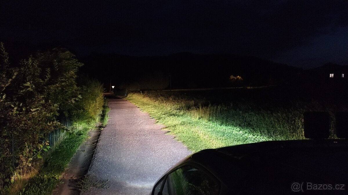 Led reflektory modré, červené - 4