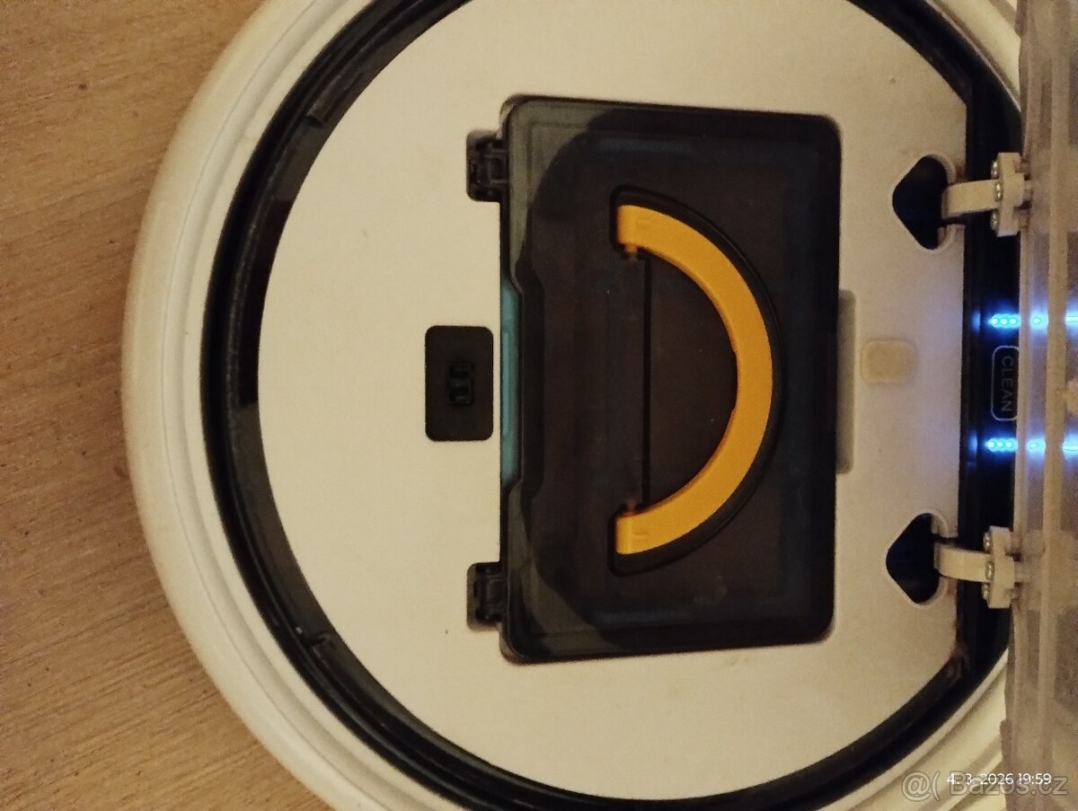 Robotický vysavač Tesla RoboStar T30 - 4