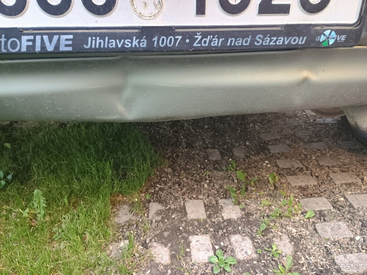 Toyota yaris 1.0 48kw - 4