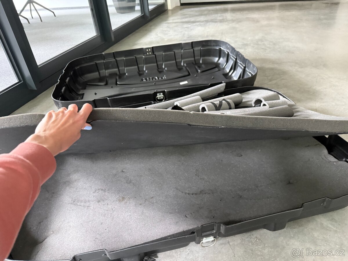 Přepravní kufr na kolo Thule - 4