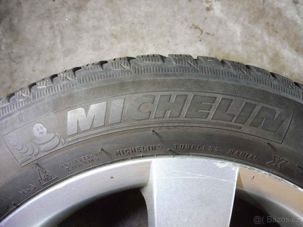 Prodám orig.16" litá kola+zimní pneu. PEUGEOT 307 rv: 2005 - 4