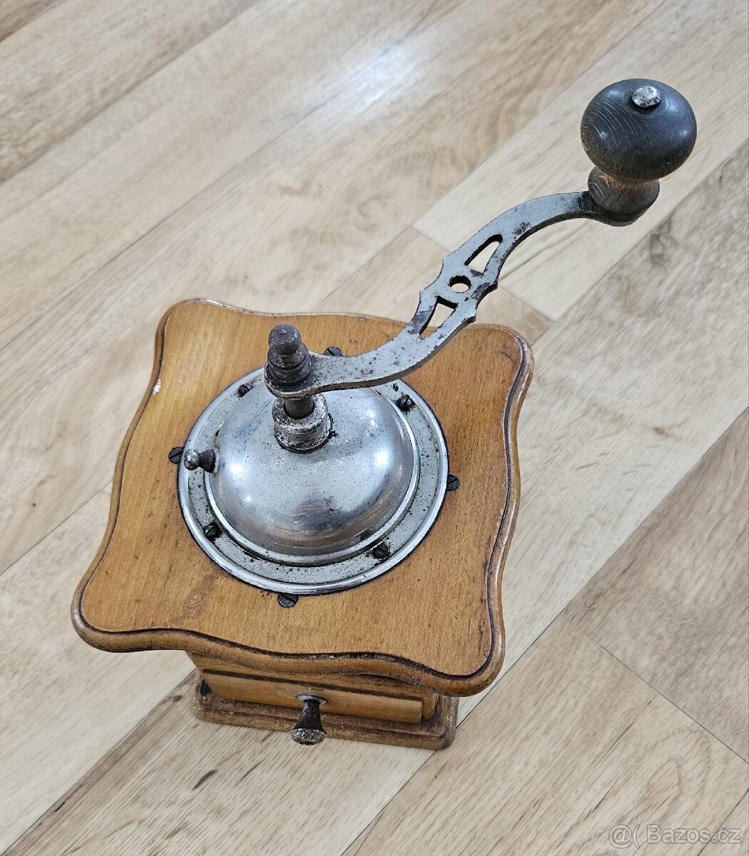 Starožitný mlýnek - 4