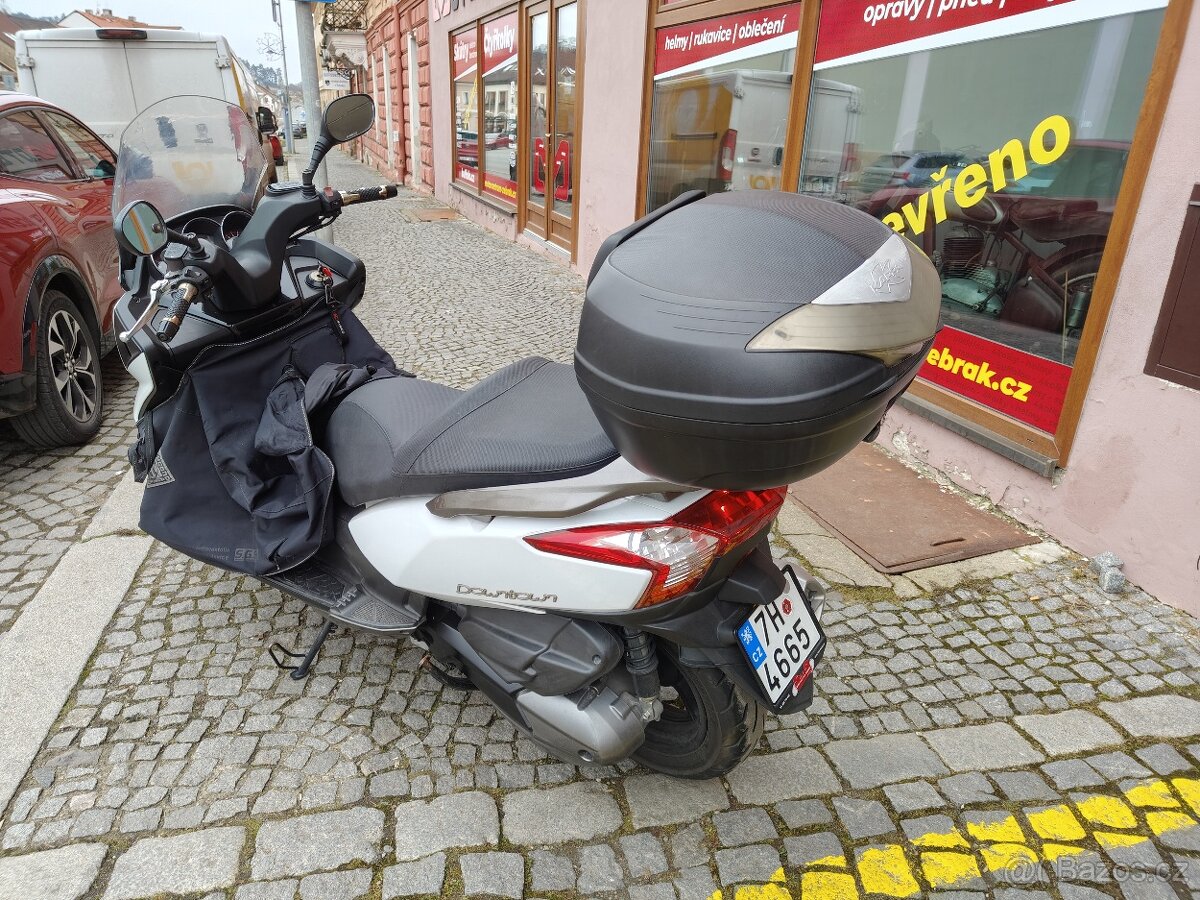 Kymco Downtown 300i ABS - 4